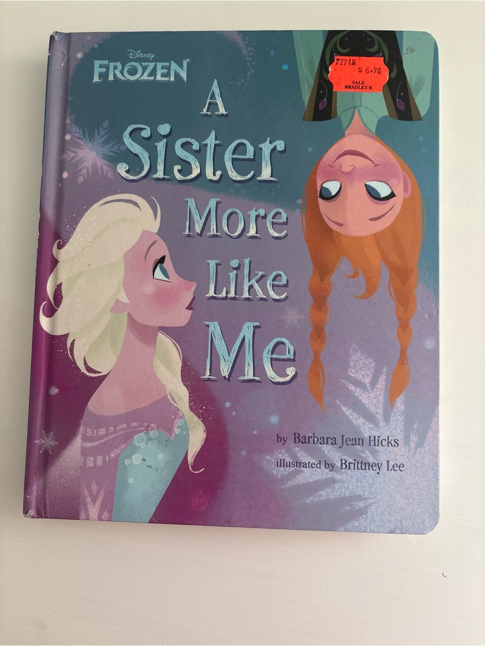 Disney Frozen large board book about sisters